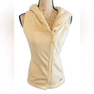 Levelwear Vest